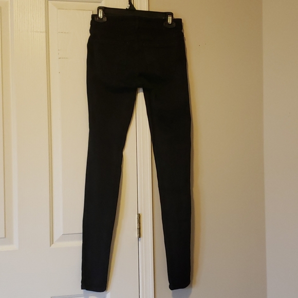 Hollister Jeans - Picture 2 of 4